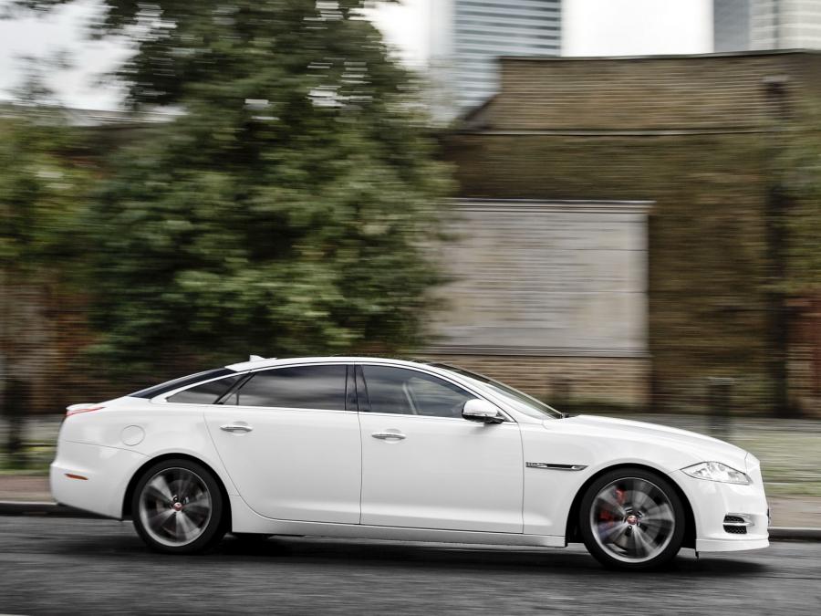 Jaguar XJL Supersport 2010 года  (UK) (фото 5 из 13)